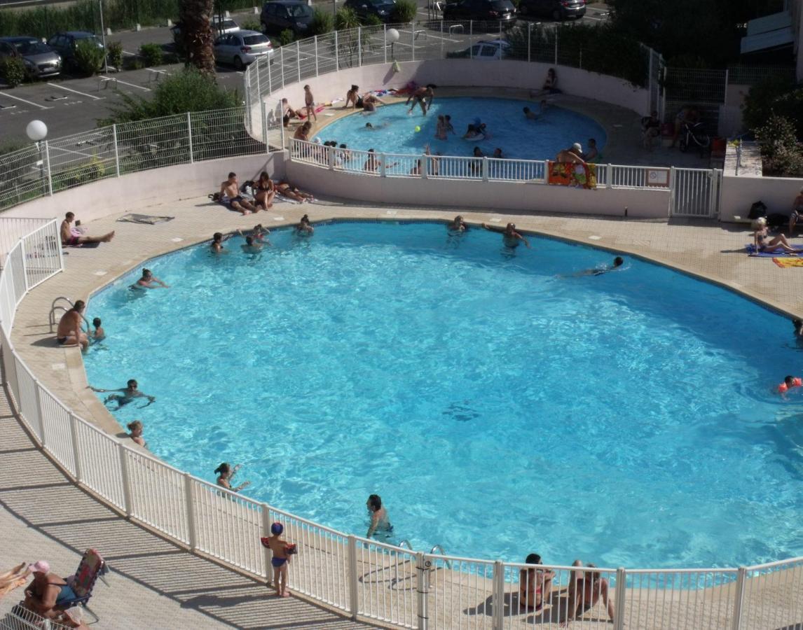 Appartement T2, 7 Jours Minimum, Climatise, 3 Etoiles, 40M2 ,Parking Prive, Mer 300M, Wifi, Piscines, Tres Propre, Ascenseurs, En Etage Le Grau-du-Roi Exterior foto